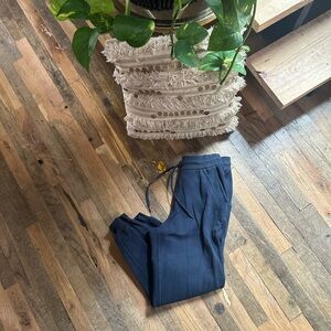 Lululemon Relaxed Fit Scuba Joggers - 8 - True Navy